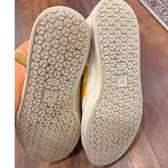 VEJA Campo Logo Leather Sneakers White Yellow Women’s Size 8 - Picture 7 of 9